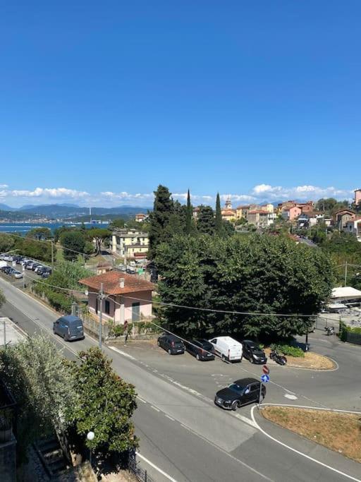 Fonzi'S House La Spezia Exterior foto